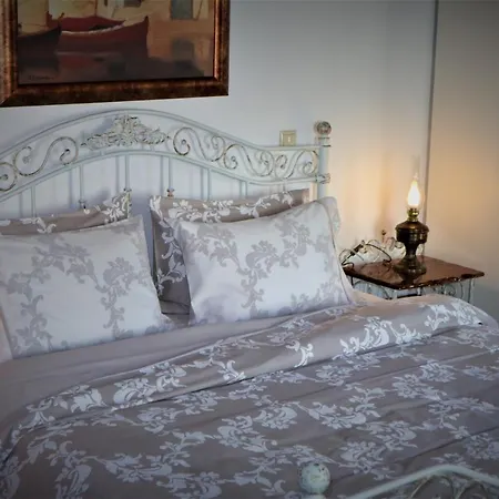 Saint George Valsamitis Superior קטאפולה