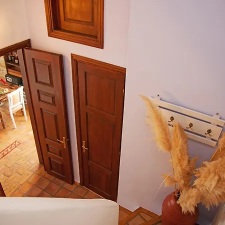 Saint George Valsamitis Superior * קטאפולה